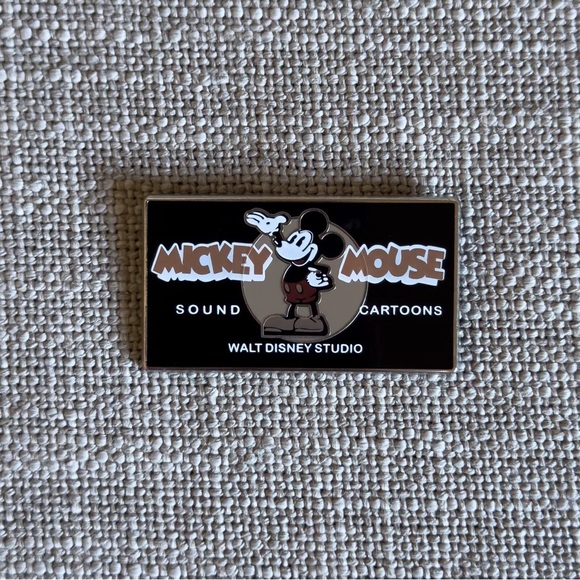 Brand New 2014 Walt Disney Studio Mickey Mouse Sound Cartoons Pin - Picture 4 of 7